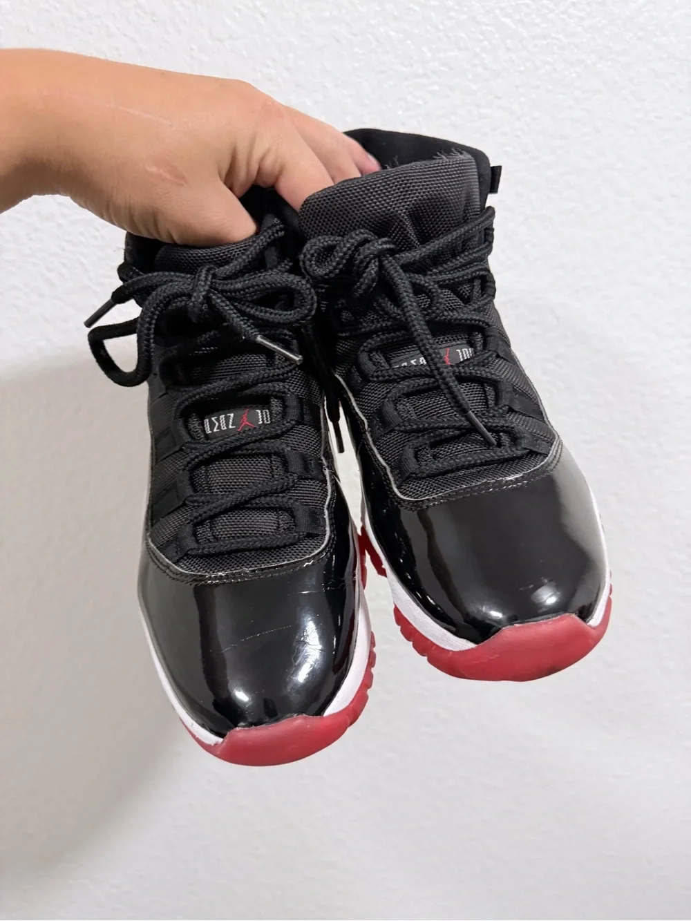 Jordan retro 11 bred
